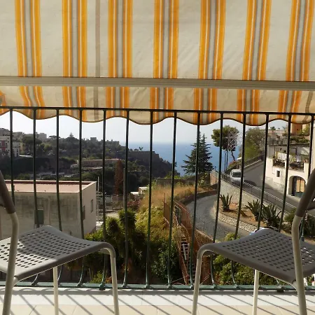 Aequa 3* Vico Equense